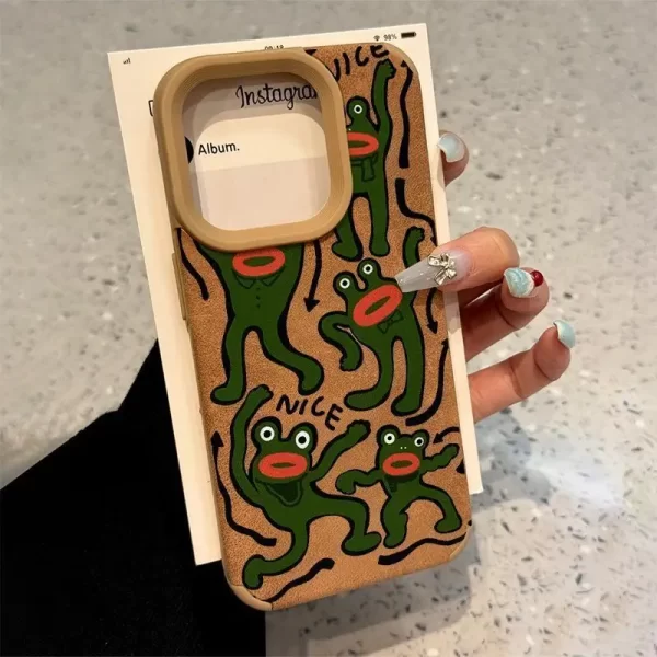 Quirky Frog Compatible Apple 16 Hair Mobile Phone Case Autumn and Winter 15promax High Value Niche 15Plus Line Retro New 14promax Fun xsmax Creative 15pm