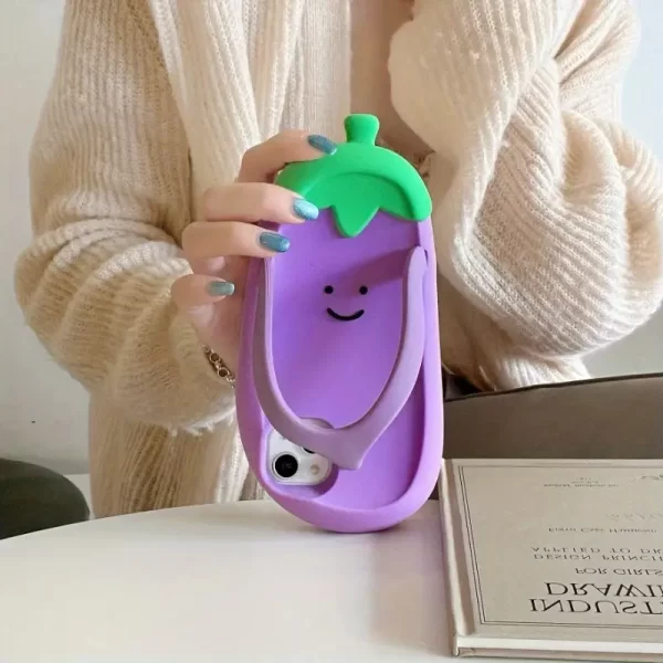 Purple eggplant-print slippers phone case, high-quality, suitable for iPhone 15/16 max/plus. Cute niche Japanese-style protective phone case, creative flip-flop gift, device safety, phone protection, unique pattern, cute design, smooth surface, flexible shell, protective cover, fashionable protective case, for cute lovers, trend followers